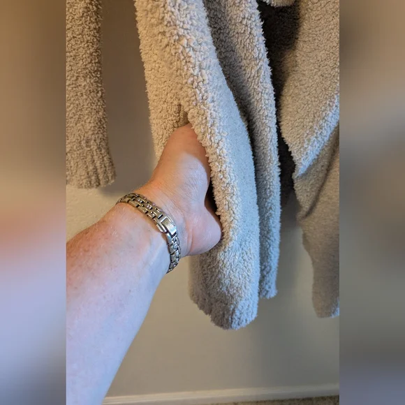 UGG Open Front Cardigan - Picture 8 of 8